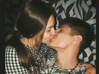 EmmyAndMike jasminlive