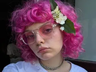 LolaFever webcam